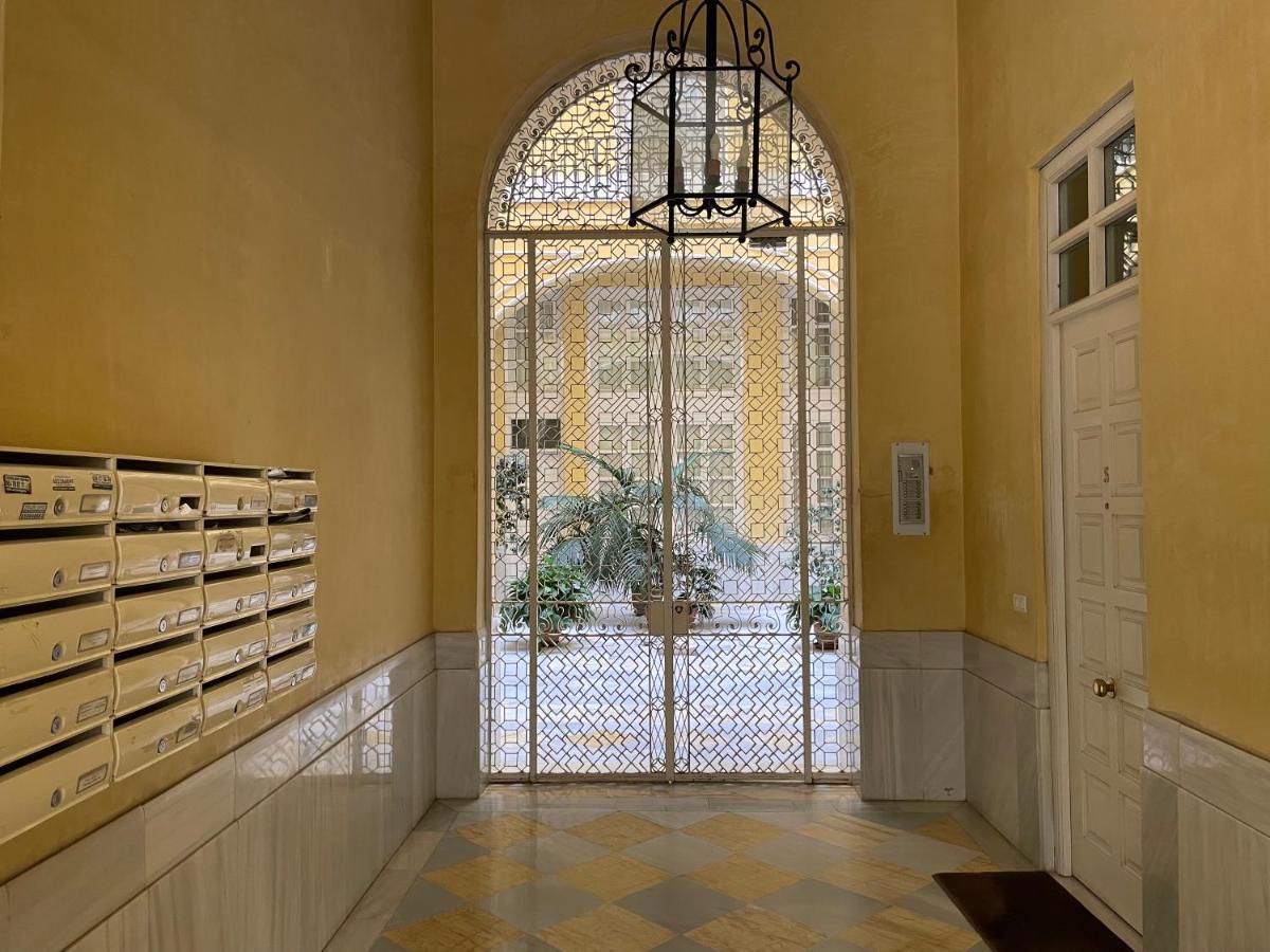 Dreamsapt Plaza Nueva II Севилья Экстерьер фото